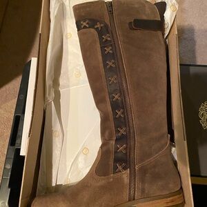 Born Brown Rider Boots with Side Lacing